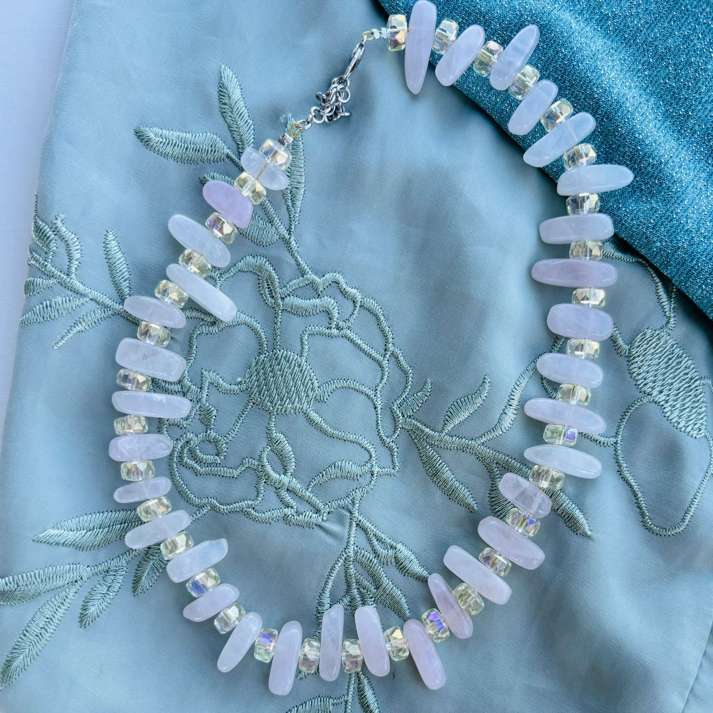 Collar Cuarzo & Cristal Champagne