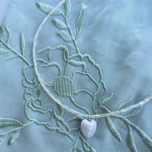 Collar Corazón Gris